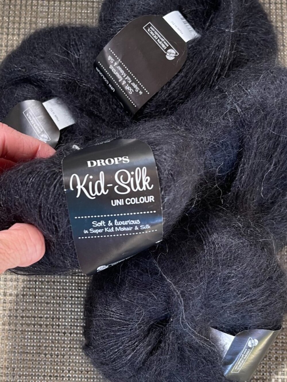 Drops Kid-silk in Black